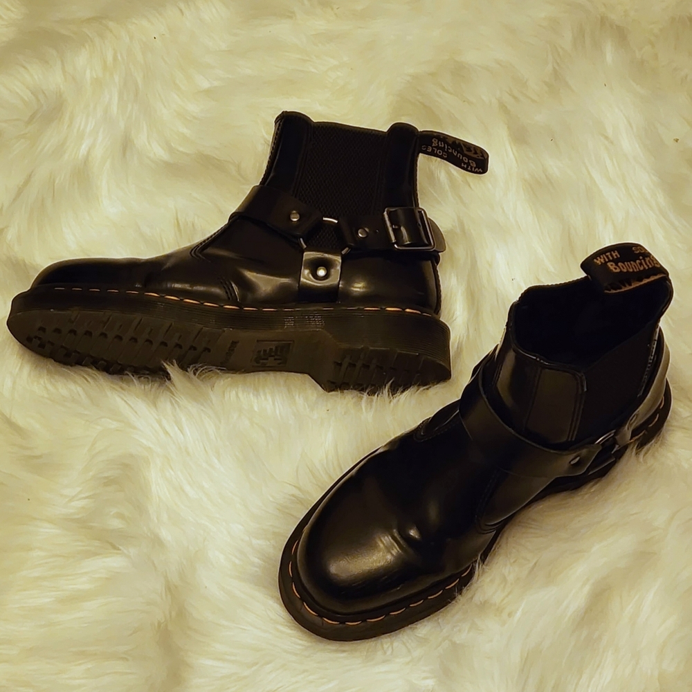 Dr. Martens Wincox Boots